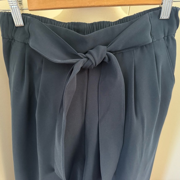 Lululemon 6 Noir Pant True Navy Women's Pockets Tie Front Travel - Picture 2 of 6